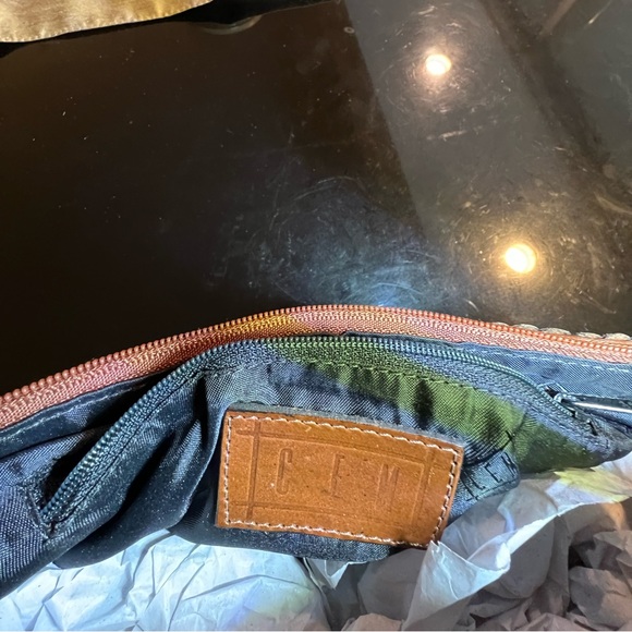 Woven Leather Bag - Picture 2 of 3